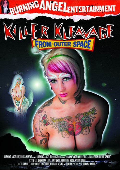 [18+] Killer Kleavage From Outer Space